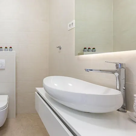 Exclusive Apartment
