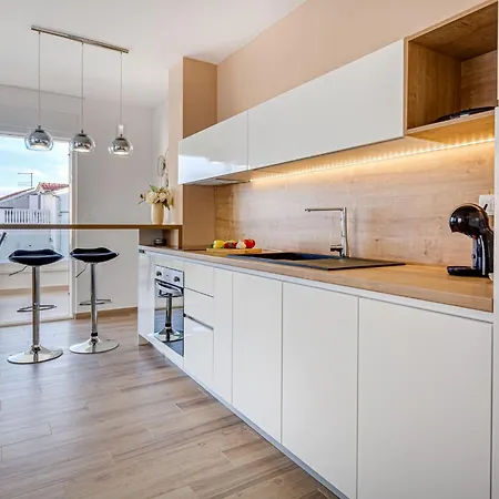 Exclusive Apartment *